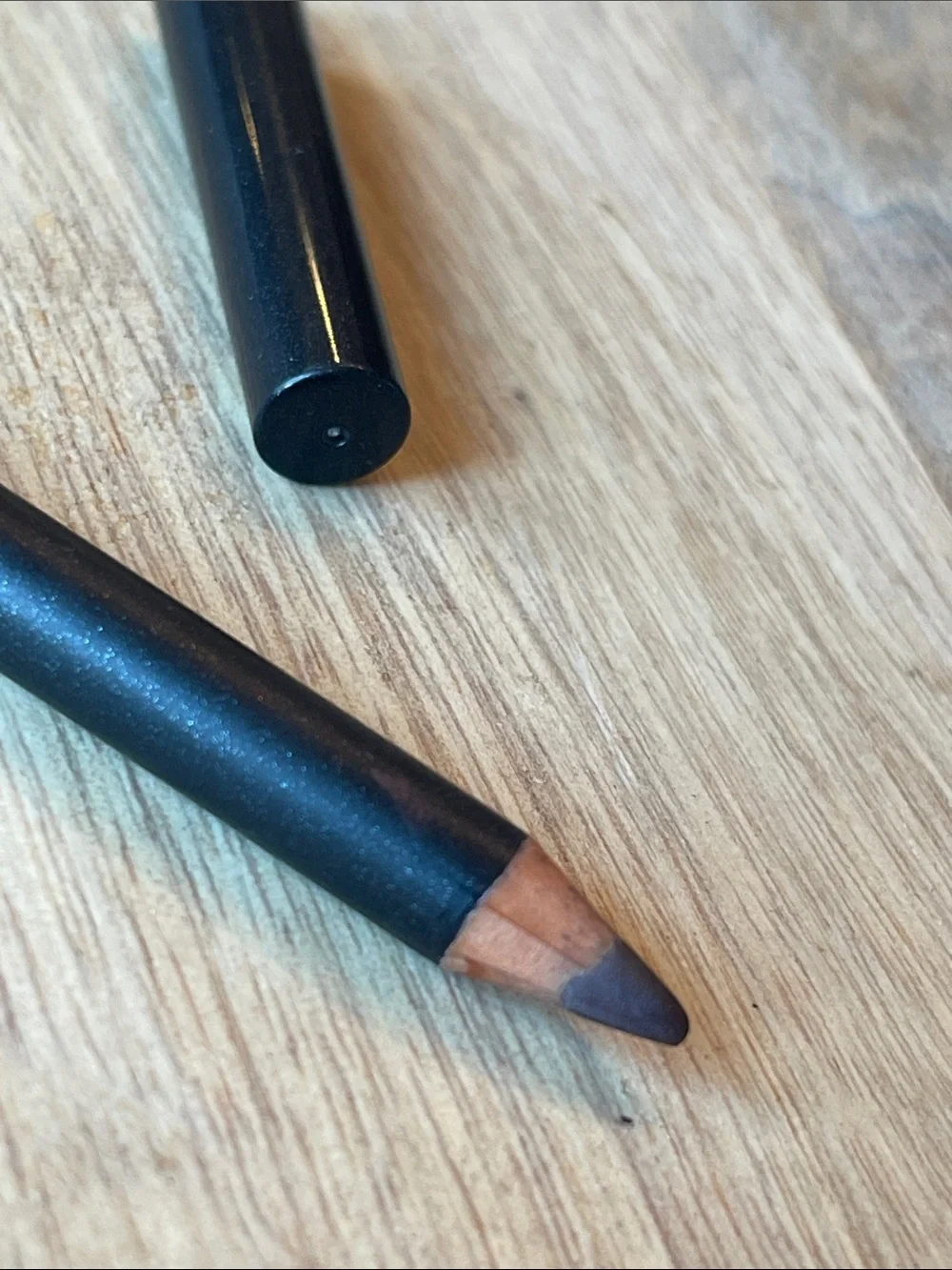 x1 MAC PRUNELLA EYE LINER KOHL BRAND NEW NO BOX